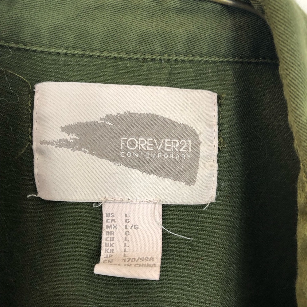 Women’s Light Jacket - Picture 3 of 6